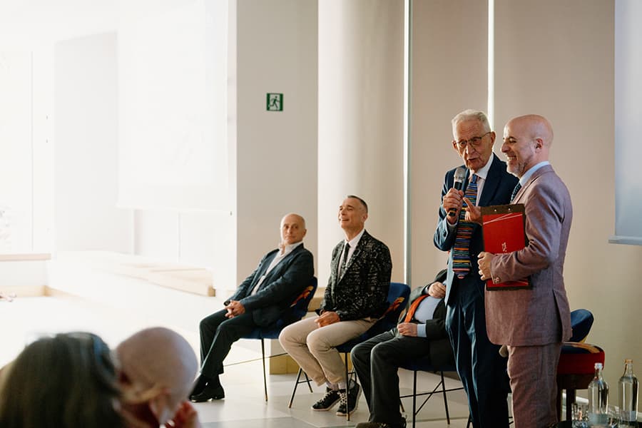 I 10 vincitori del concorso La crisi dell'economia italiana diversamente spiegata 2025, immagine 2 di 13